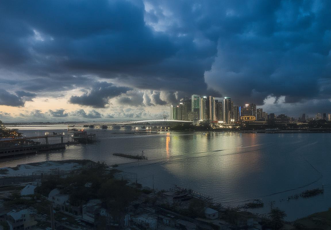 明星IP快闪店如何为购物中心引流？破解IP展览同质化，靠沉浸式体验与衍生品开发突围